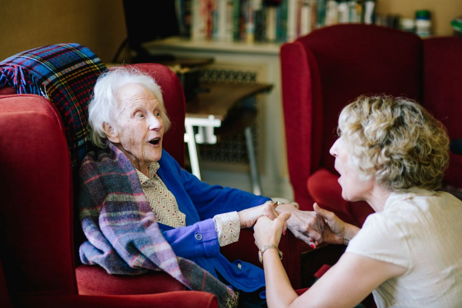 Tips for keeping the elderly safe during extreme heat